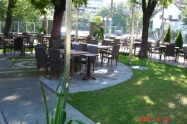 градина на ресторант_2